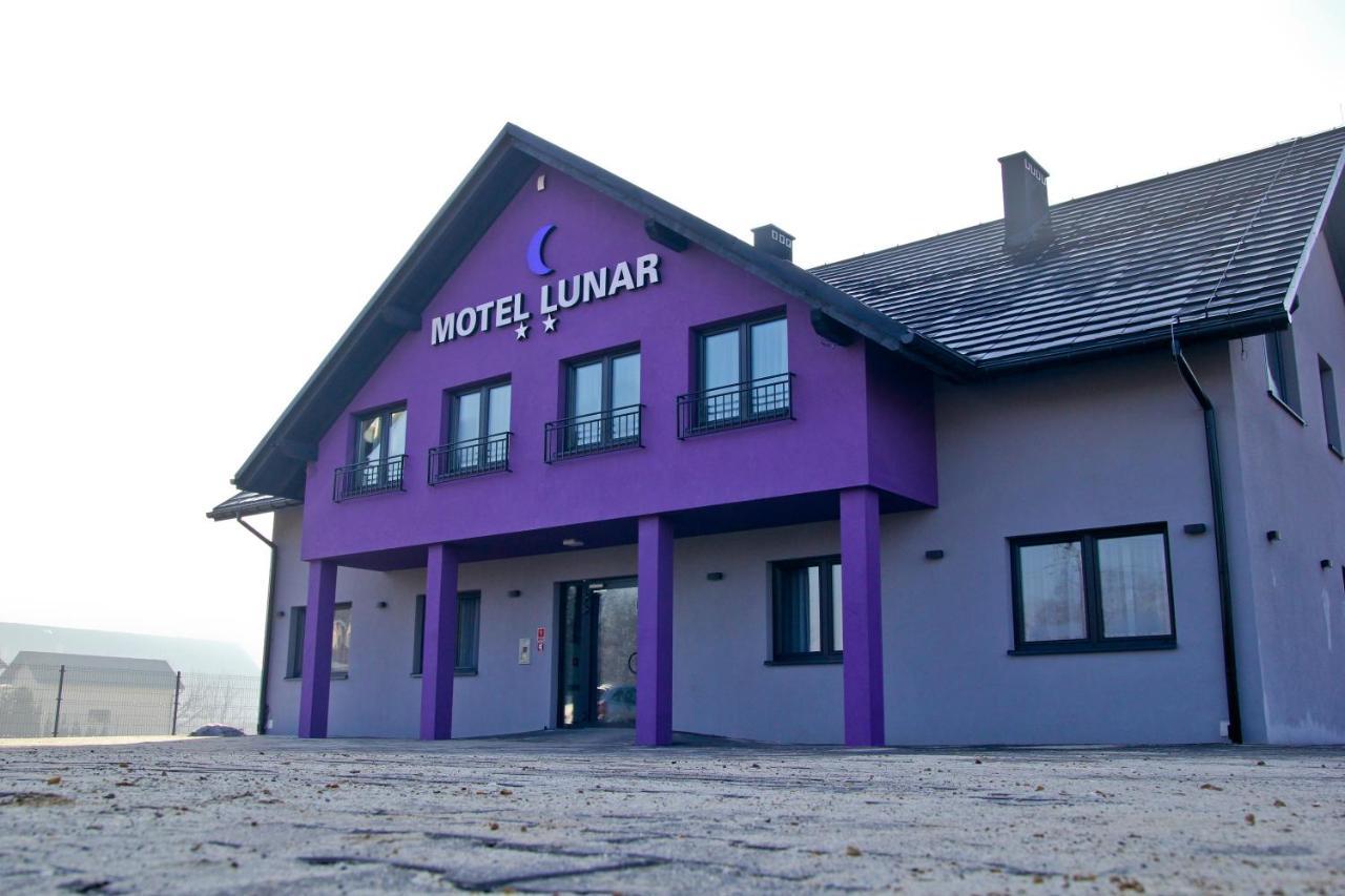 Motel Lunar Oswiecim Exterior photo